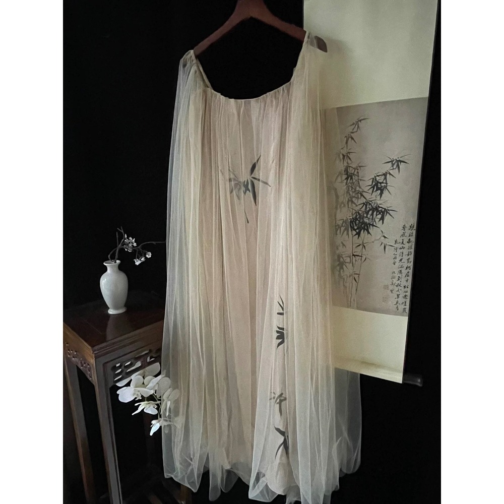 LA PLUIE Beige Tulle Bamboo Print Maxi Dress‎ Cape Overlay Flowy Elegant